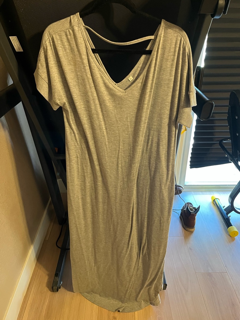 Casual V-Neck Midi Dress in Heather Gray